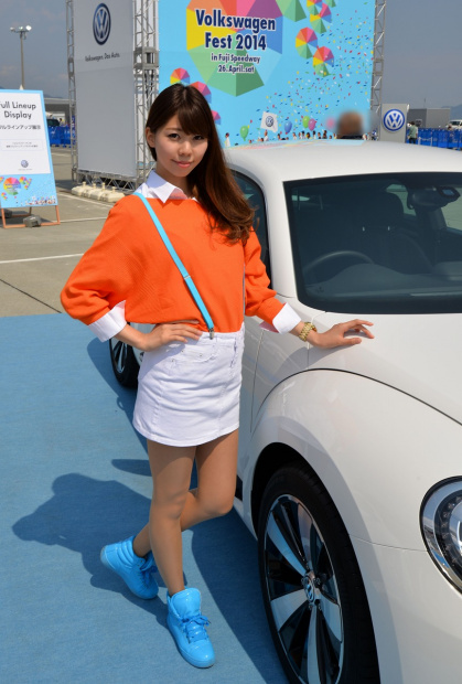 「VW Fest 2014で見つけたカワイイ系女子特集！」の16枚目の画像