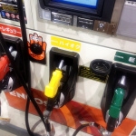 原油高、増税、低燃費車増加でガソリンスタンドが経営危機 - 02