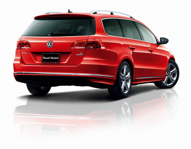 「VWパサート・ヴァリアントに赤がステキなお買い得価格の特別仕様車」の2枚目の画像