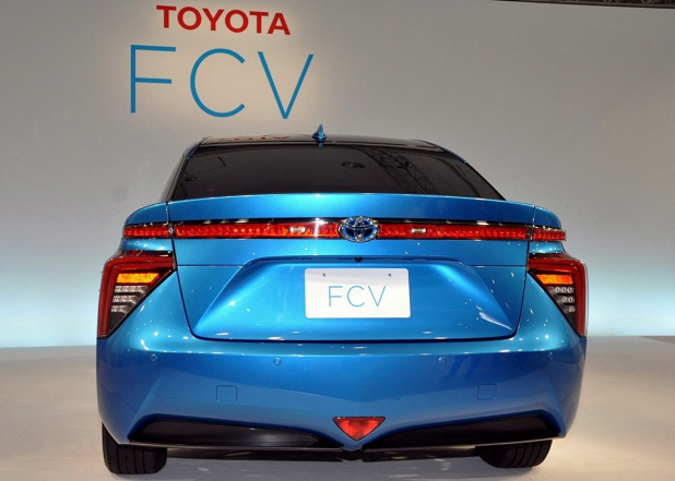 「トヨタ「FCV」はコンセプトモデルのまま市販する?」の8枚目の画像