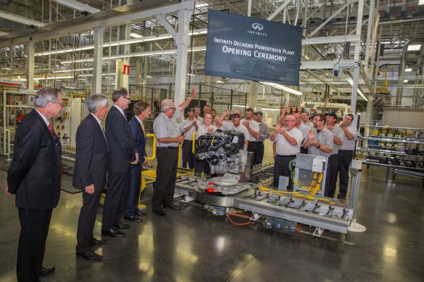 Infiniti Decherd Powertrain Plant begins assembly of 2.0L turbo engines for Infiniti Q50 and Mercedes-Benz C-Class
