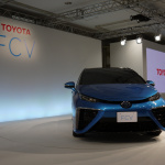 トヨタが2014年度内にFCV（燃料電池車）を700万円程度で発売へ - toyoya_fcv_01