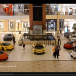 ランボルギーニ5台がショッピングモールの中を走ったら？【動画】 - Lamborghini_in_Mall_01