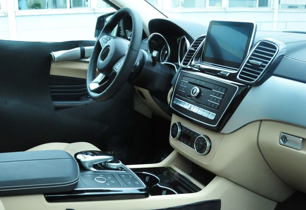 Mercedes MLC interior 2