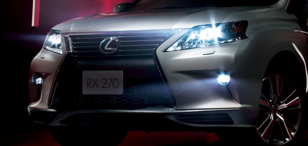 「レクサスRXにセクシーな特別仕様車「Radiant Aero Style」を設定」の5枚目の画像