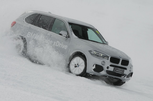「すべてが異体験! BMWの雪上運転イベント「BMW Alpine xDrive」」の6枚目の画像