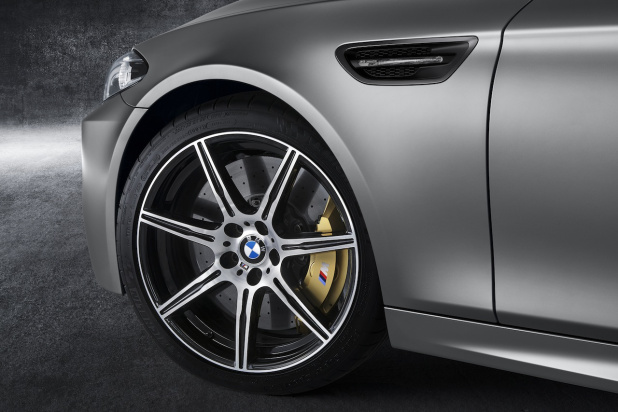 「BMW「30 Jahre M5」画像ギャラリー ─ たった11台の限定車」の8枚目の画像