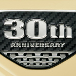 トヨタ・ランドクルーザー70系30周年記念のプラドと200系特別仕様車 - la701408_33_S