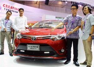 TOYOTA_BOOTH