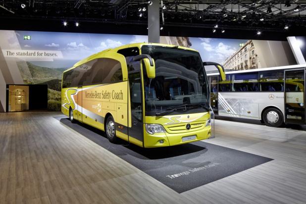 「世界でもっとも安全なバス、進化したメルセデス・ベンツ「トラベゴ」」の3枚目の画像