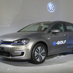 フォルクスワーゲン電気自動車e-up!の価格366万9000円と発表! ゴルフEVも導入 - VW_e-UP_e-GOLF03