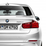 「これは狙い目! 3シリーズに超お買い得な「BMW 320i SE」を追加」の5枚目の画像ギャラリーへのリンク