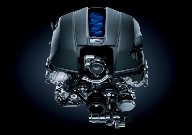 「V8搭載、レクサス「RC F」画像ギャラリー ─ 477馬力で価格は953万円から」の1枚目の画像