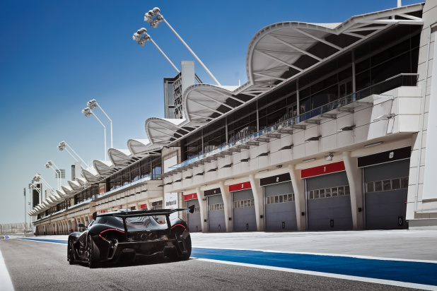 「「McLarenP1 GTR」のインテリアと専用プログラムを公開」の9枚目の画像