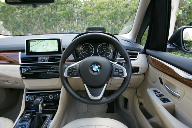 「BMWなのに広さが自慢の「2シリーズ アクティブ ツアラー」居住性、積載性は？」の3枚目の画像