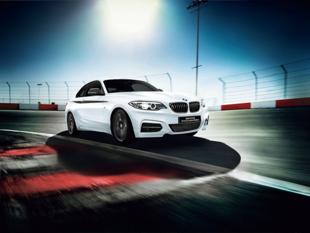 「わずか30台限定！ BMW M235iクーペの特別限定車「M Performance Edition」が登場」の8枚目の画像
