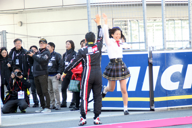 「【TGRF2014】今年もAKB48がガズーレーシングフェスティバルに登場！」の10枚目の画像