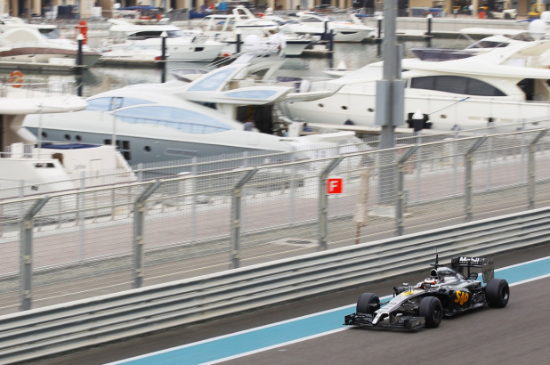 「マクラーレン・ホンダ、F1公式テストに初参加！」の2枚目の画像
