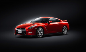 Nissan GT-R 2015MY