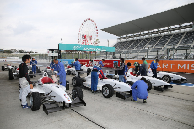 「日本人F1ドライバーの卵が誕生!? 2014年度「SRS-F」獲得者決定!」の10枚目の画像