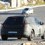 VWプラットフォーム採用セアトの新型SUVをスクープ! - Seat (5)