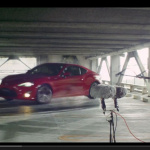 ドリフトと”ピタゴラ装置”的仕掛けが楽しいトヨタのCM【動画】 - Toyota_CM02