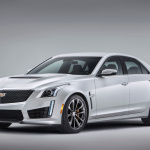 時速320キロ！ キャデラックCTS-Vは世界でもっとも高性能なラグジュアリーカー - 2016-Cadillac-CTS-V-Sedan-005