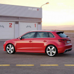 アウディRS3は367馬力の2.5リッター5気筒エンジン搭載 - Audi_RS3140004