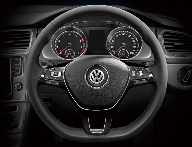 「VWゴルフに買い得感満点の特別仕様車「Comfortline Premium Edition」を設定」の5枚目の画像