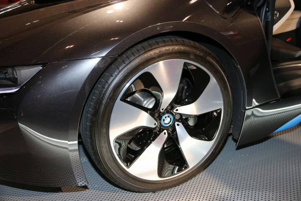 「オートサロンもエコカーの波？BMW iシリーズ出展相次ぐ【東京オートサロン2015】」の7枚目の画像