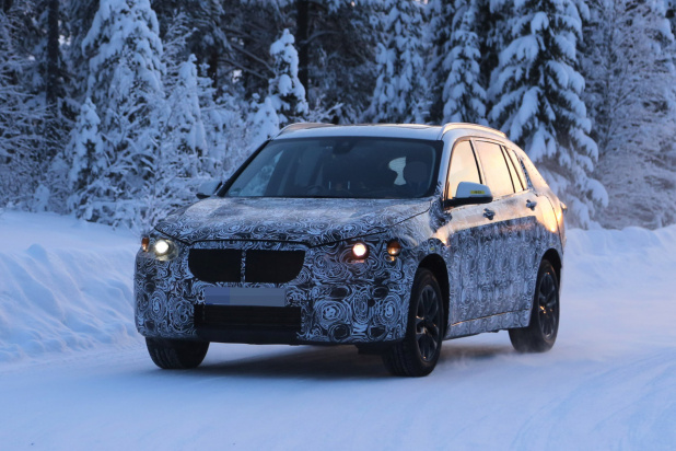 「新型BMW・X1ファミリーモデルをウィンターテストで目撃!」の2枚目の画像