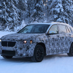 新型BMW・X1ファミリーモデルをウィンターテストで目撃! - 4J5_0618