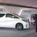 トヨタ新型「ヴェルファイア」と「アルファード」ハイブリッドの燃費は19.4km/L！ - AlphardVelfire_10