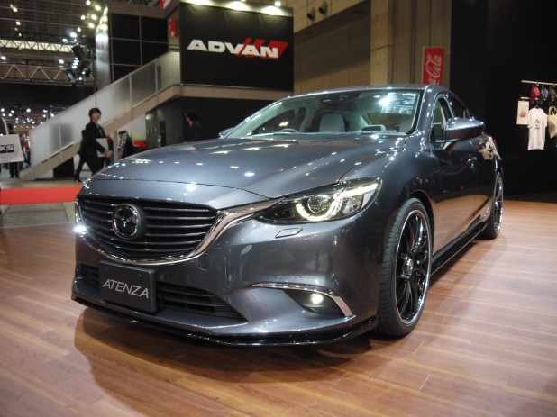 アテンザ Cx 5の上質さを高める2台のprestige Style Concept 東京オートサロン15 Clicccar Com