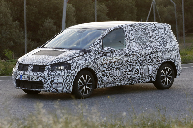 「VW新型トゥーランはダウンサイジング＆超軽量化！」の3枚目の画像