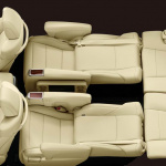 「トヨタ新型「アルファード」画像ギャラリー －1m以上スライドする助手席！」の12枚目の画像ギャラリーへのリンク