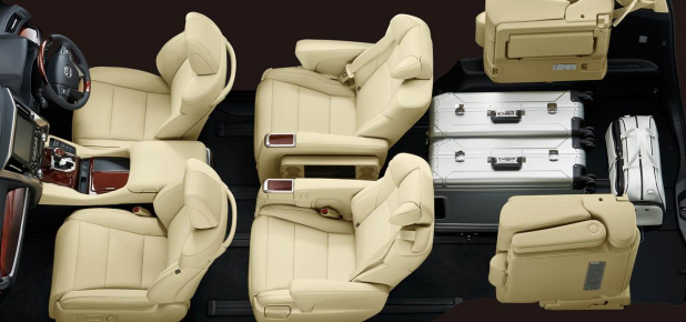 「トヨタ新型「アルファード」画像ギャラリー －1m以上スライドする助手席！」の14枚目の画像