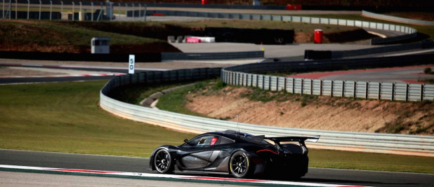 「マクラーレン「McLaren P1 GTR」画像ギャラリー ─ 700ps/トンを超えるパワーウェイトレシオを誇るサーキット専用モデル」の2枚目の画像
