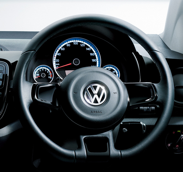 「小粋なカラーコーディネイトが魅力の限定車、VW「move up! style edition2」が登場」の3枚目の画像