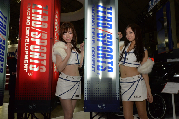「マットのWRXにはキュートな美女【東京オートサロン2015】」の24枚目の画像
