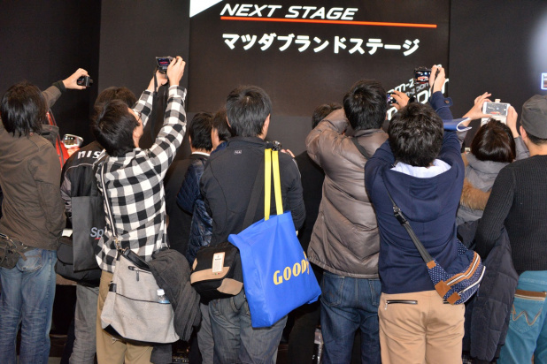「マツダCX-3は思わず増車したくなるクルマ【東京オートサロン2015】」の28枚目の画像