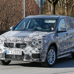 ついに新ヘッドライト露出したBMW 「X1」! - BMW X1 2