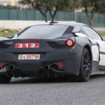 フェラーリ新型458MはMax660ps! - Spy-Shots of Cars