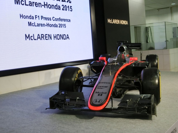 「【F1女子がゆく! McLaren-Honda2015記者会見】初体験レポート! バトン、アロンソのオーラがスゴい!!」の9枚目の画像