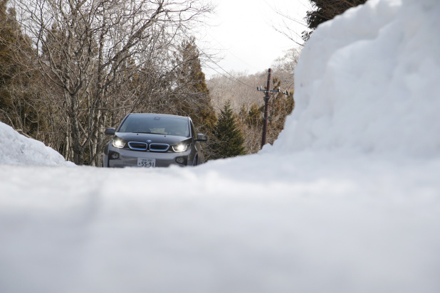 「BMW i3 「次世代車」は雪国にも似合うか!?」の2枚目の画像