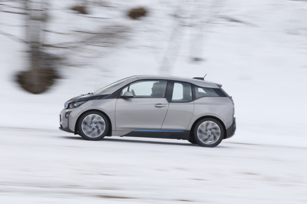「BMW i3 「次世代車」は雪国にも似合うか!?」の10枚目の画像