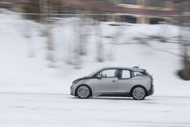 「BMW i3 「次世代車」は雪国にも似合うか!?」の19枚目の画像