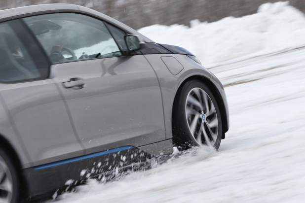 「BMW i3 「次世代車」は雪国にも似合うか!?」の20枚目の画像