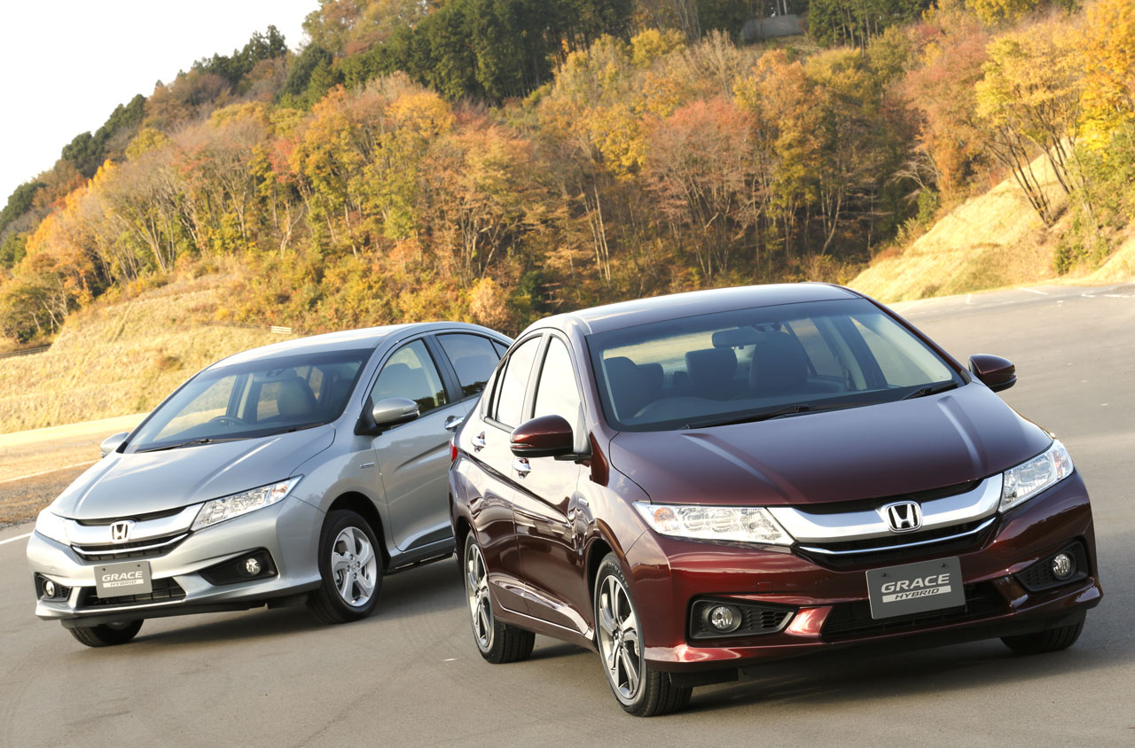 ホンダのハイブリッドセダン グレイス 好調 価格221万円の上級グレードが人気 Clicccar Com ホンダのハイブリッドセダン グレイス 好調 価格221万円の上級グレードが人気 Clicccar Com