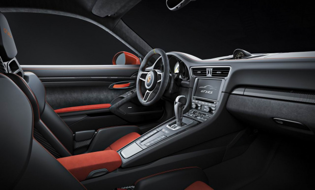 「ポルシェ「911 GT3 RS」画像ギャラリー ─ 4.0リッター、500馬力、2530万円」の9枚目の画像